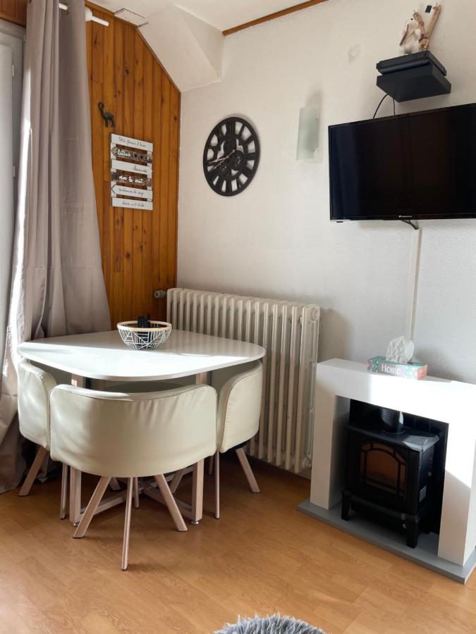 Appartement Rdc "Chez Marmotte" Avec Terrasse, 5 Personnes, Font Romeu Exterior photo